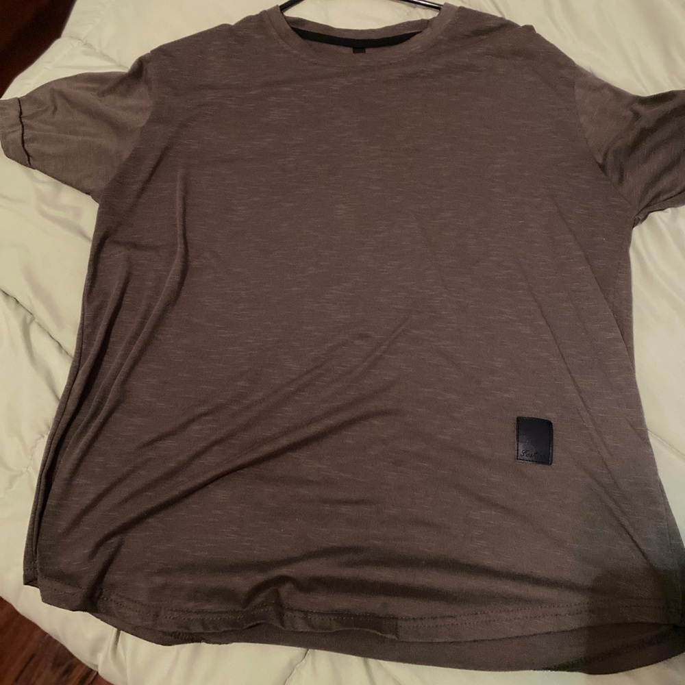 Army Green Black Square tailed Tee